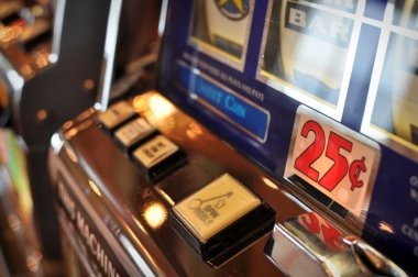 s7win Hot Pot live dealer table interface on mobile
